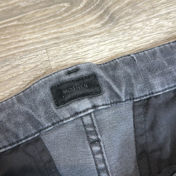 MOTHER The Shaker Prep Fray in Dear Mr. Black Racer Jeans Sz 28 - Picture 5 of 13